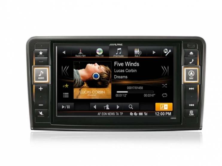 Штатное головное устройство Alpine X800D-ML